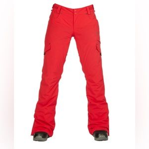 Womens Billabong snow pants with Dakine suspenders